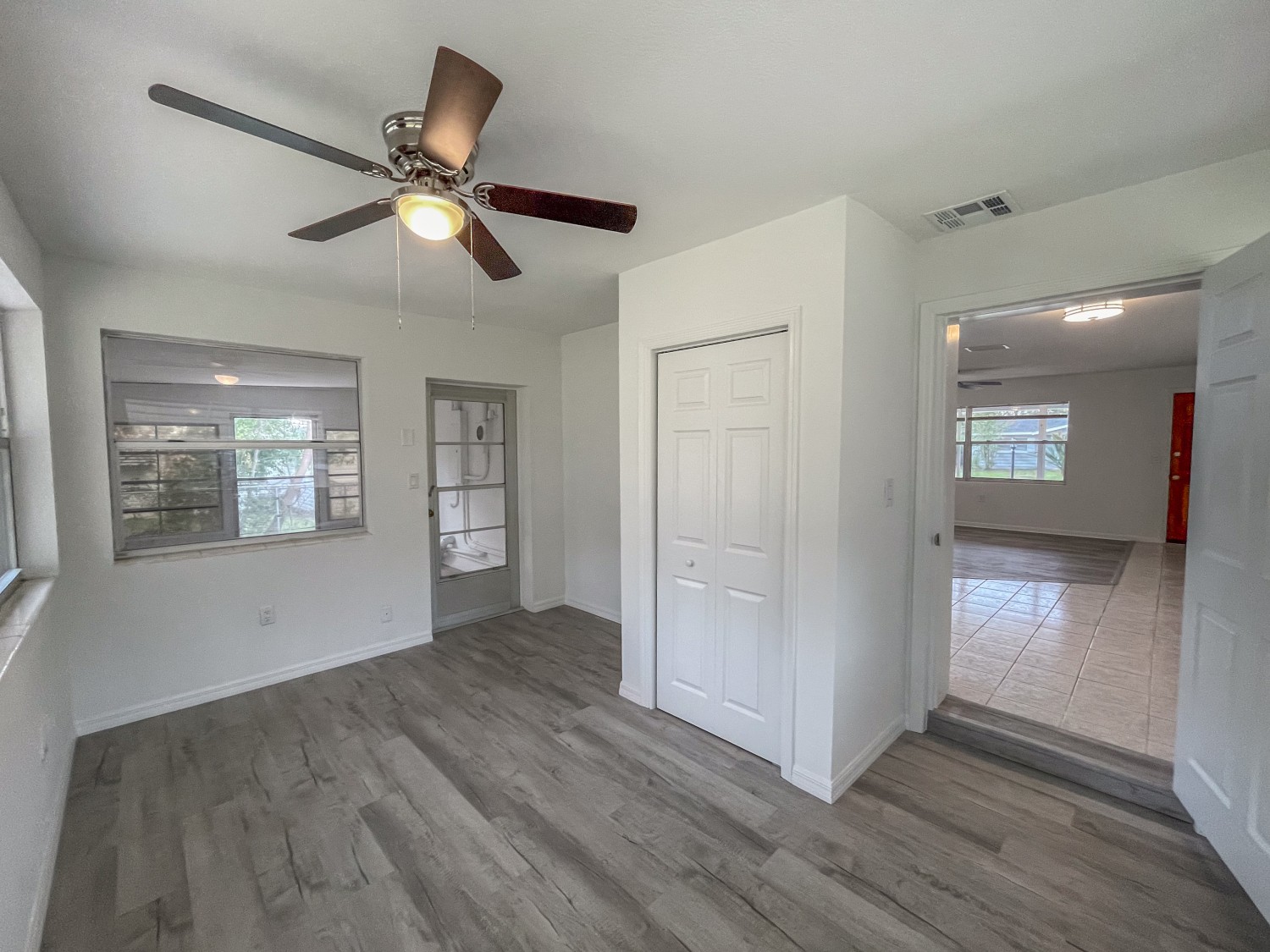 Elfyer - Beverly Hills, FL House - For Sale