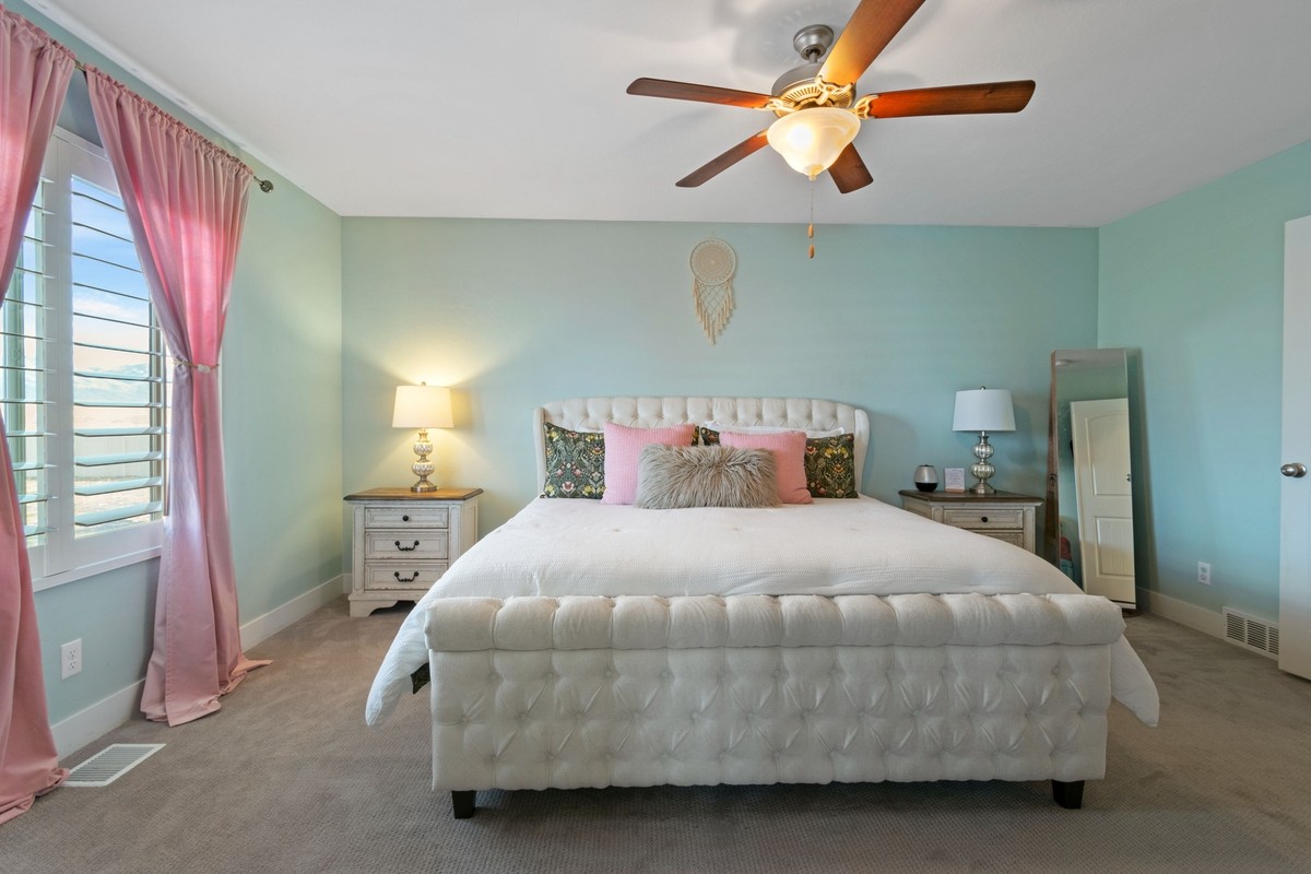 Elfyer - Grantsville, UT House - For Sale