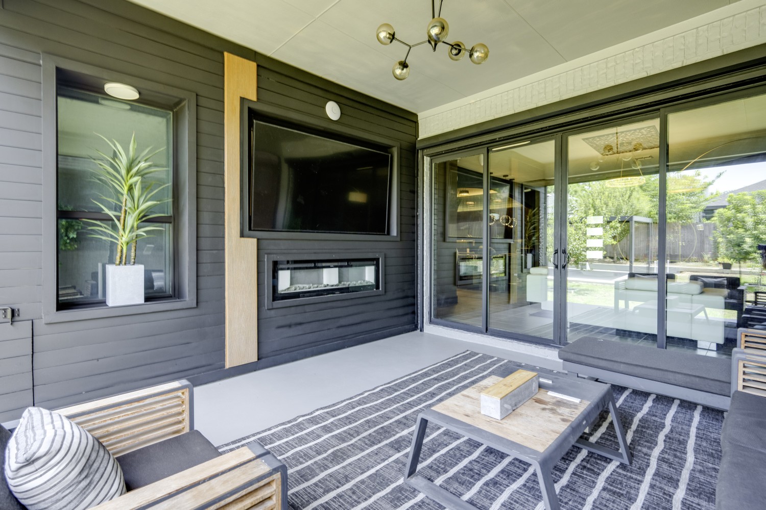 Elfyer - Pflugerville, TX House - For Sale