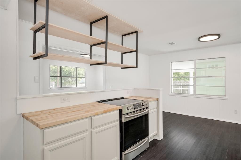 Elfyer - San Marcos, TX House - For Sale