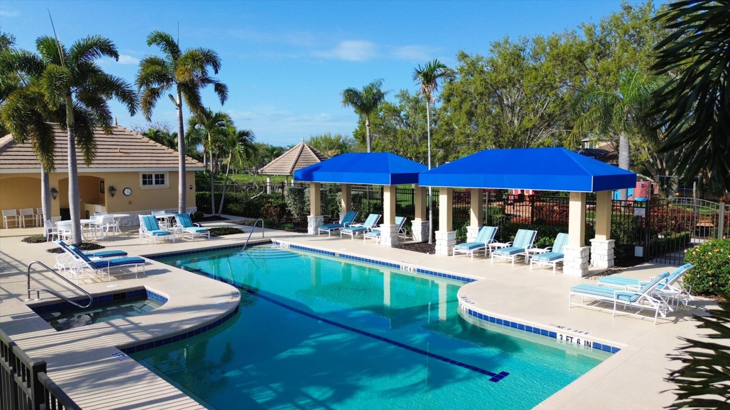 Elfyer - Bradenton, FL House - For Sale