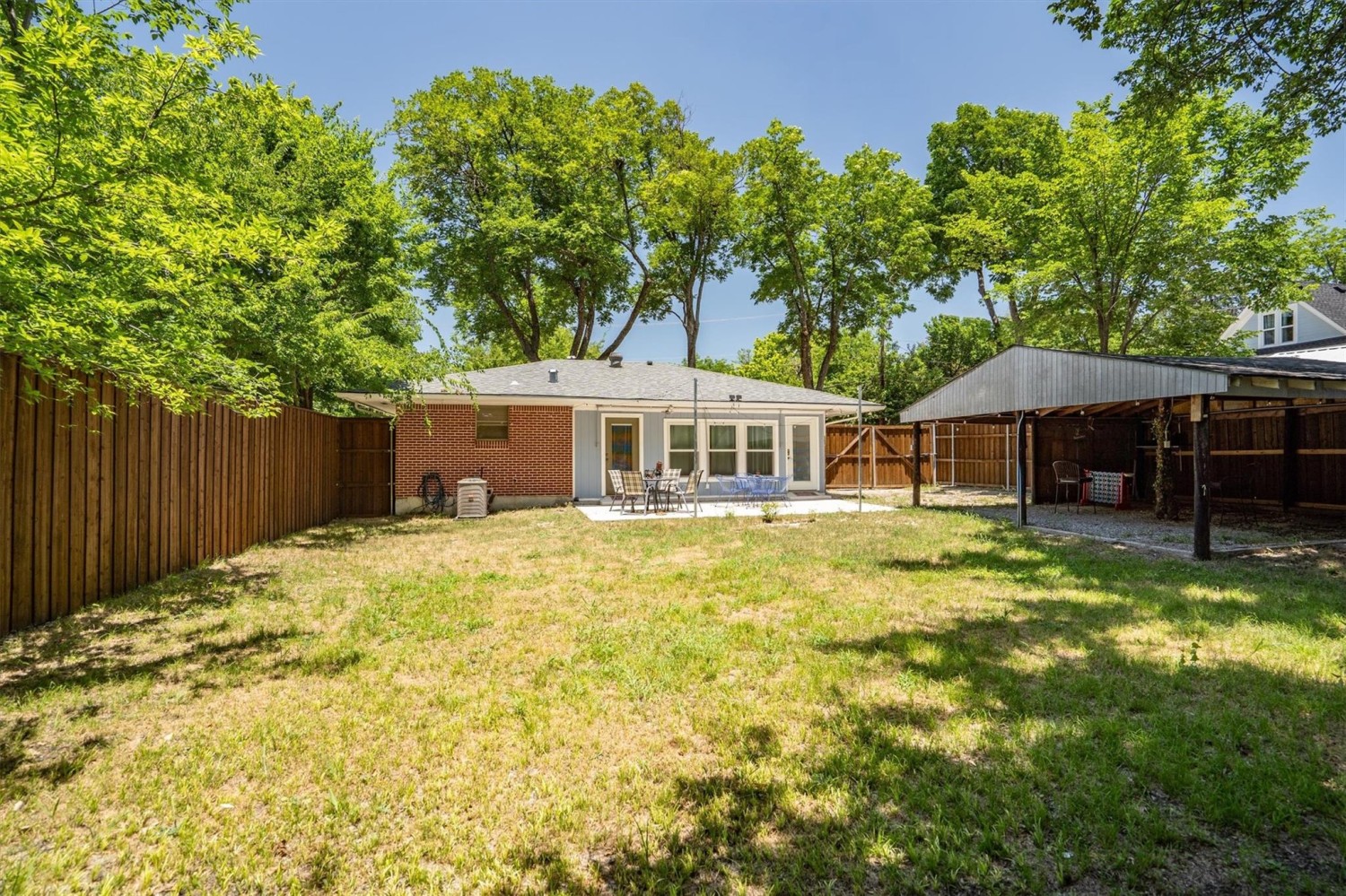 Elfyer - Farmersville, TX House - For Sale