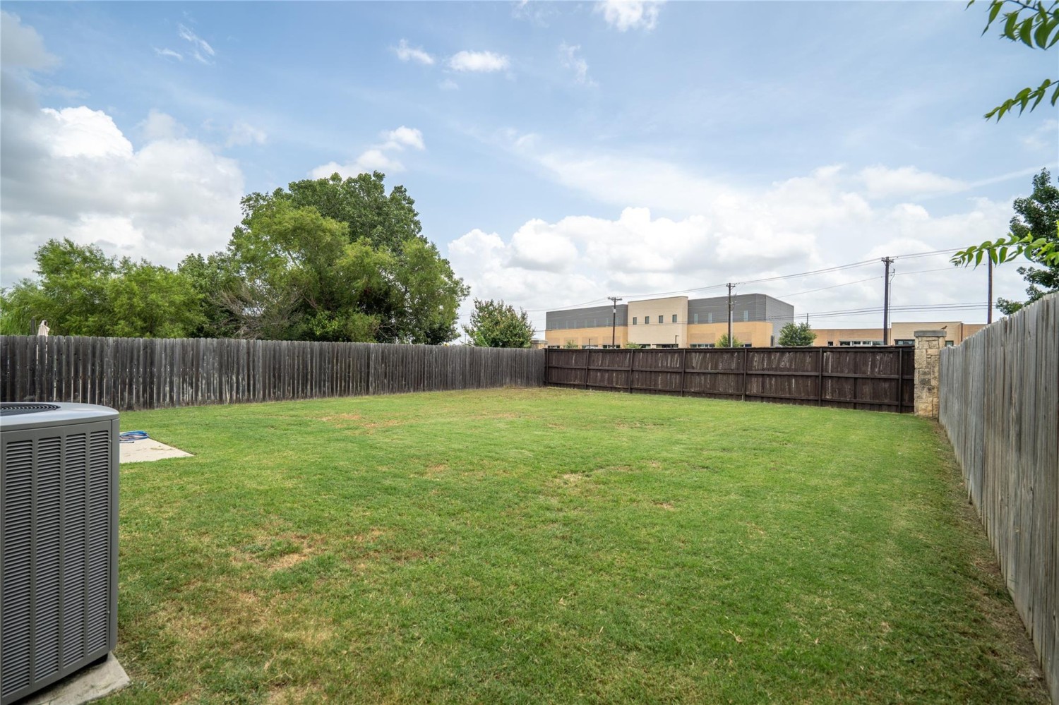 Elfyer - Crossroads, TX House - For Sale