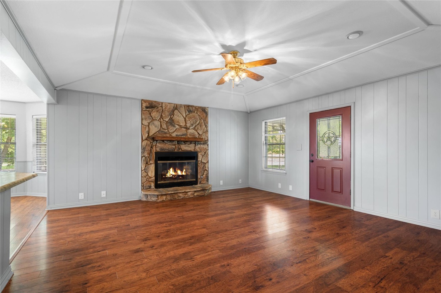 Elfyer - Farmersville, TX House - For Sale
