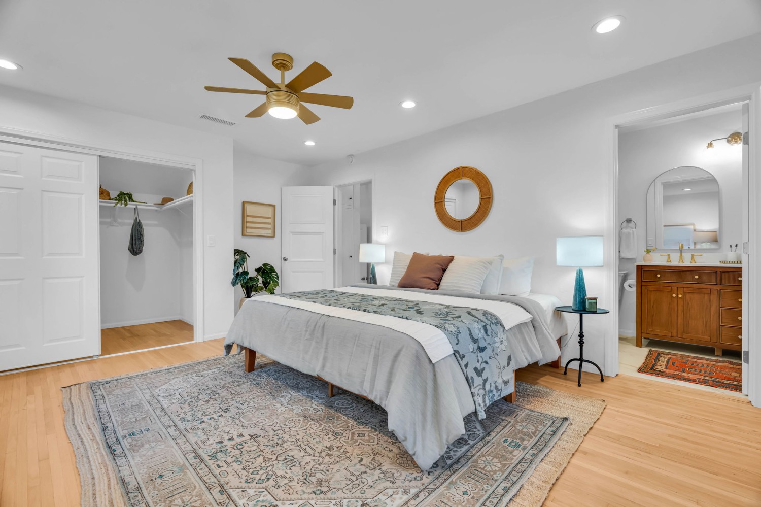 Elfyer - Glendale, CA House - For Sale