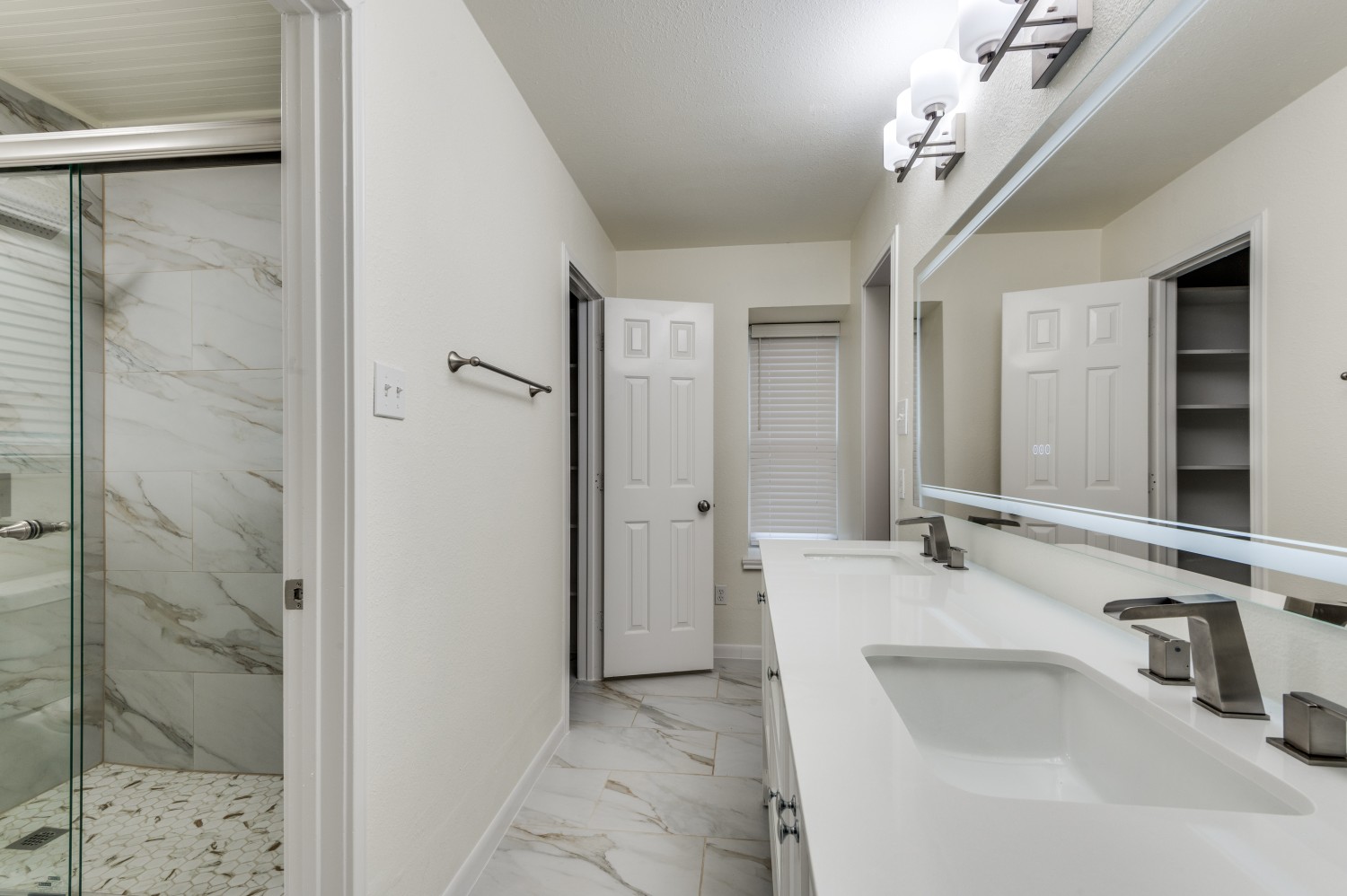 Elfyer - Duncanville, TX House - For Sale