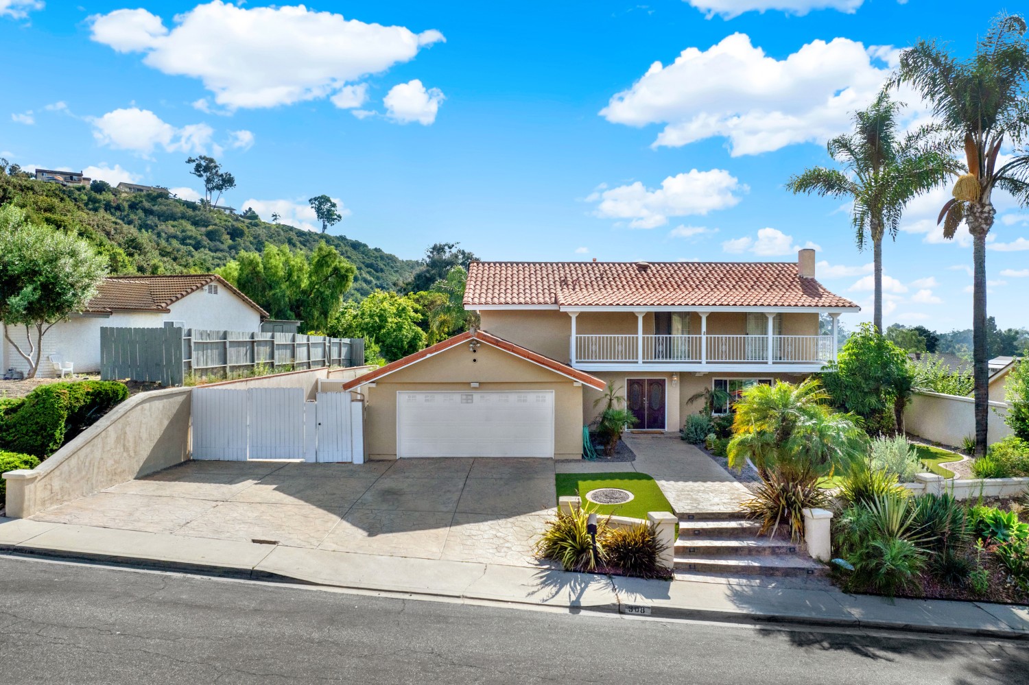 Elfyer - Bonita, CA House - For Sale