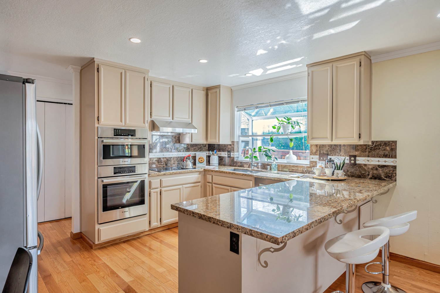 Elfyer - Novato, CA House - For Sale