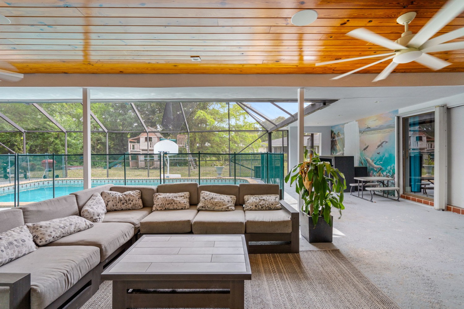 Elfyer - Coral Springs, FL House - For Sale