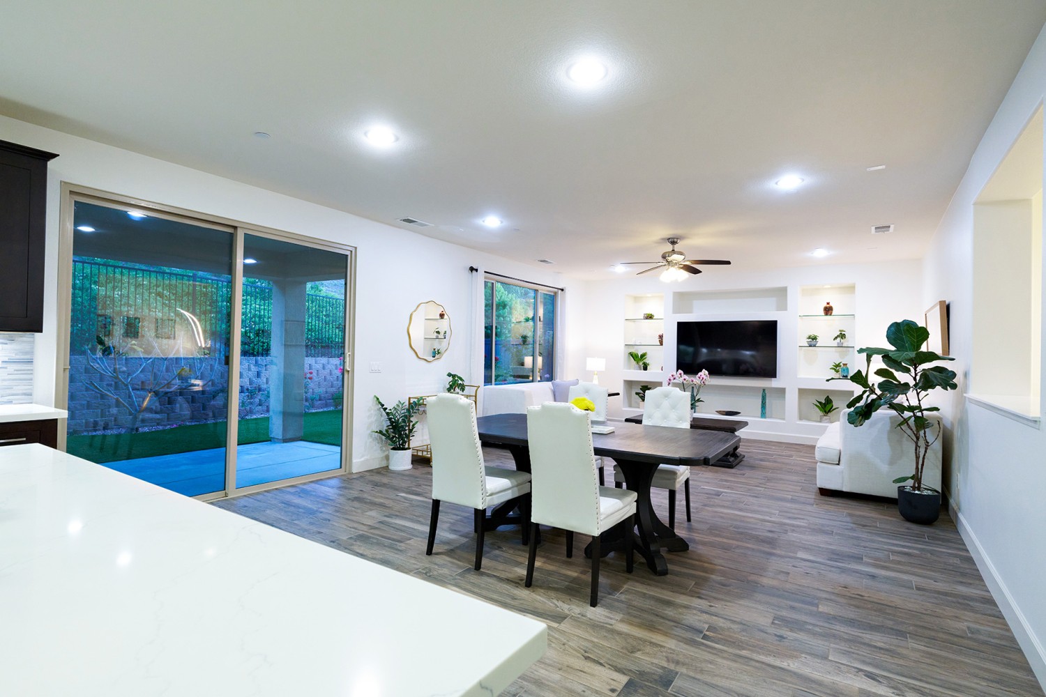 Elfyer - Vista, CA House - For Sale