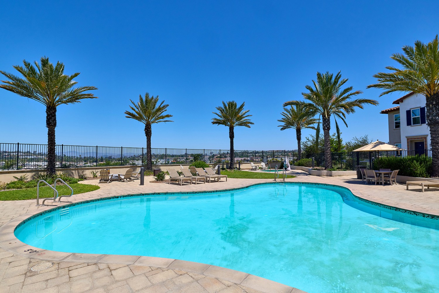 Elfyer - Vista, CA House - For Sale