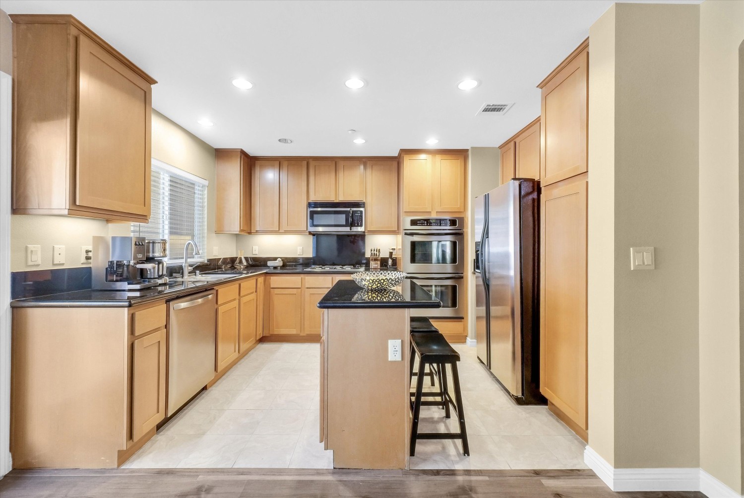 Elfyer - West Covina, CA House - For Sale