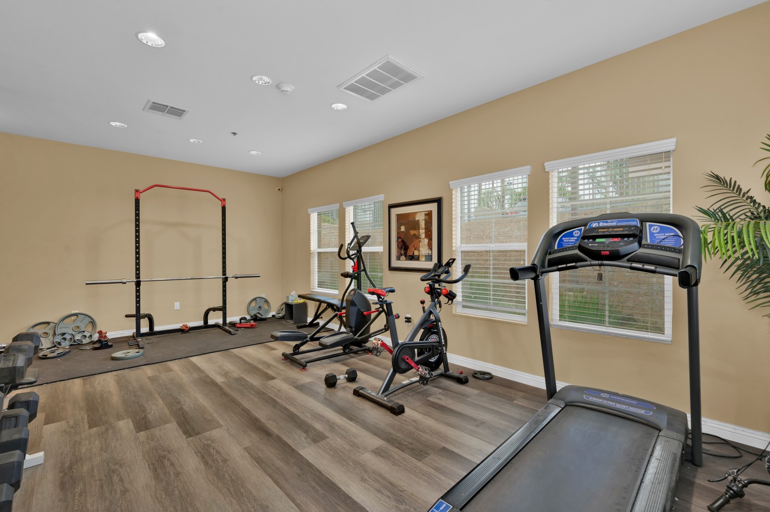 Elfyer - West Covina, CA House - For Sale