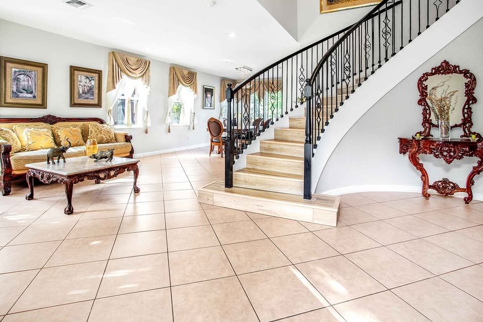 Elfyer - Miramar, FL House - For Sale