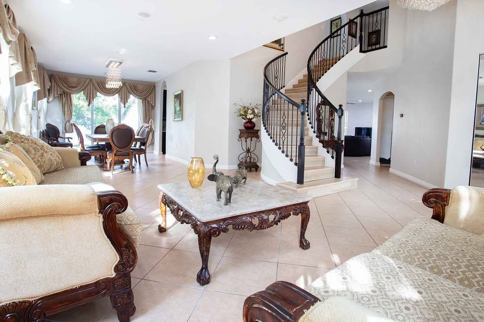 Elfyer - Miramar, FL House - For Sale