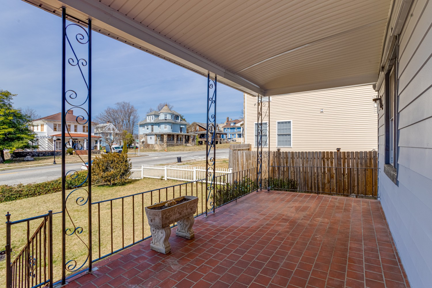 Elfyer - Baltimore, MD House - For Sale