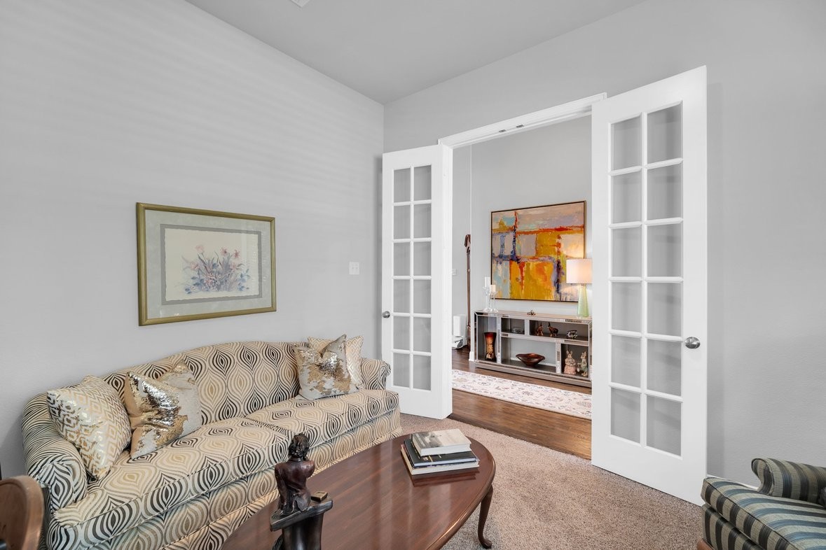 Elfyer - Waxahachie, TX House - For Sale