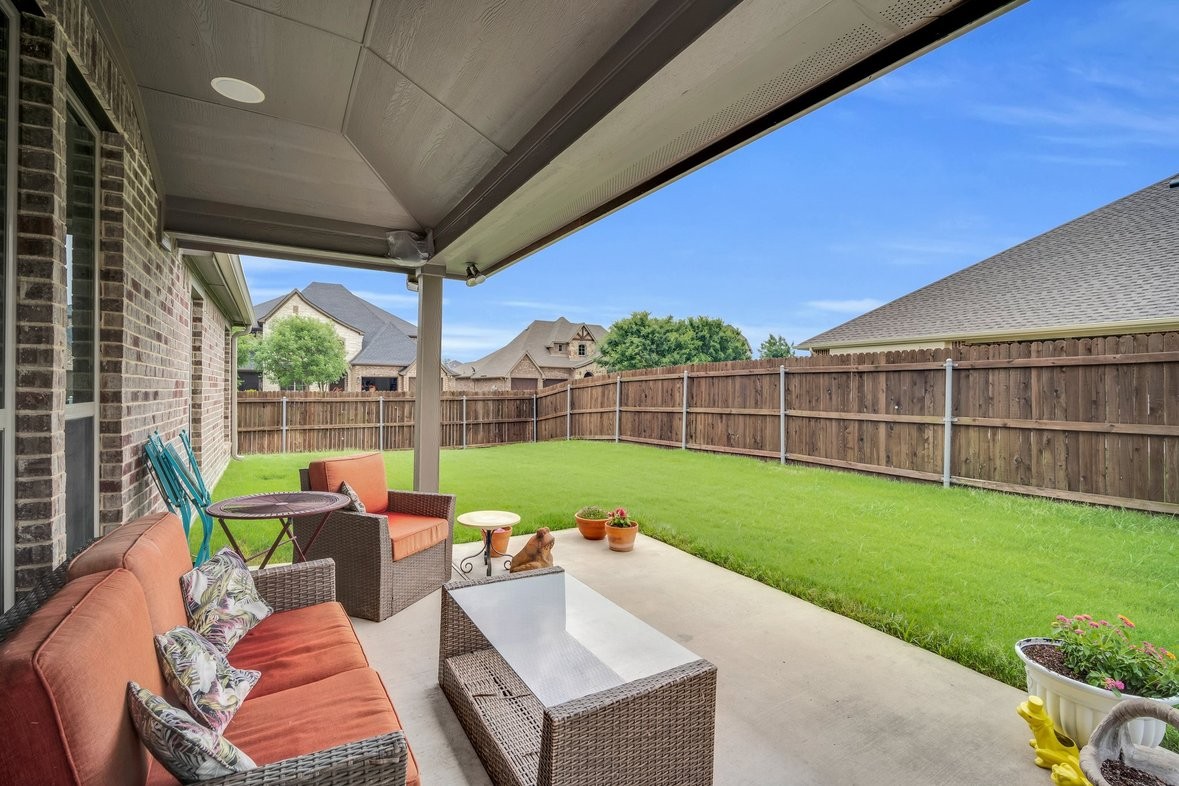 Elfyer - Waxahachie, TX House - For Sale