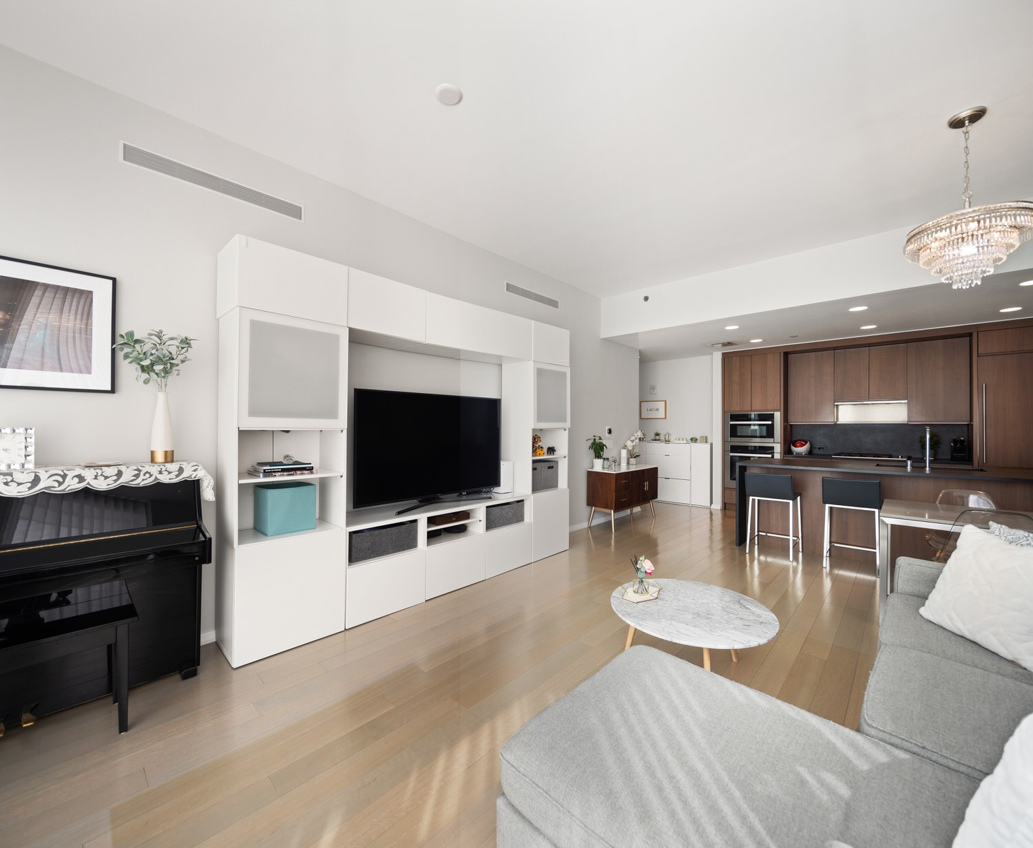 Elfyer - New York, NY House - For Sale