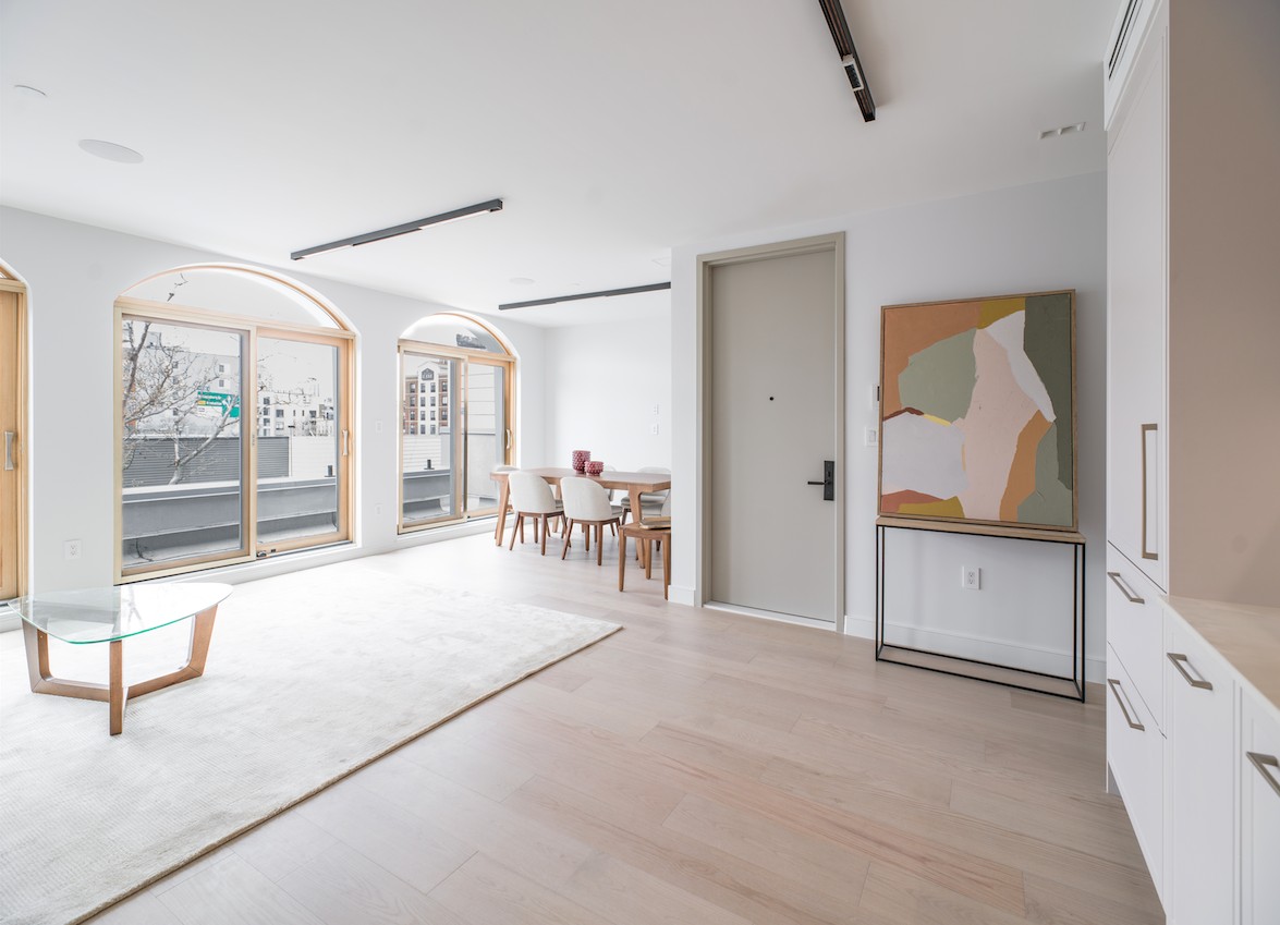 Elfyer - BROOKLYN, NY House - For Sale