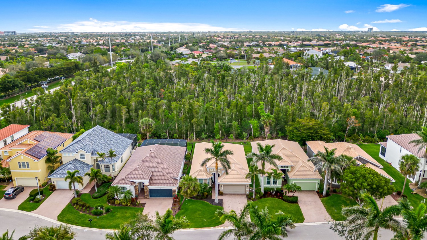 Elfyer - Fort Myers, FL House - For Sale