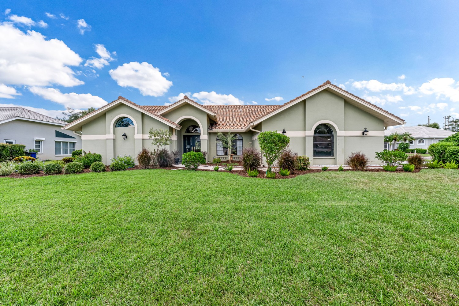 Elfyer - Fort Myers, FL House - For Sale