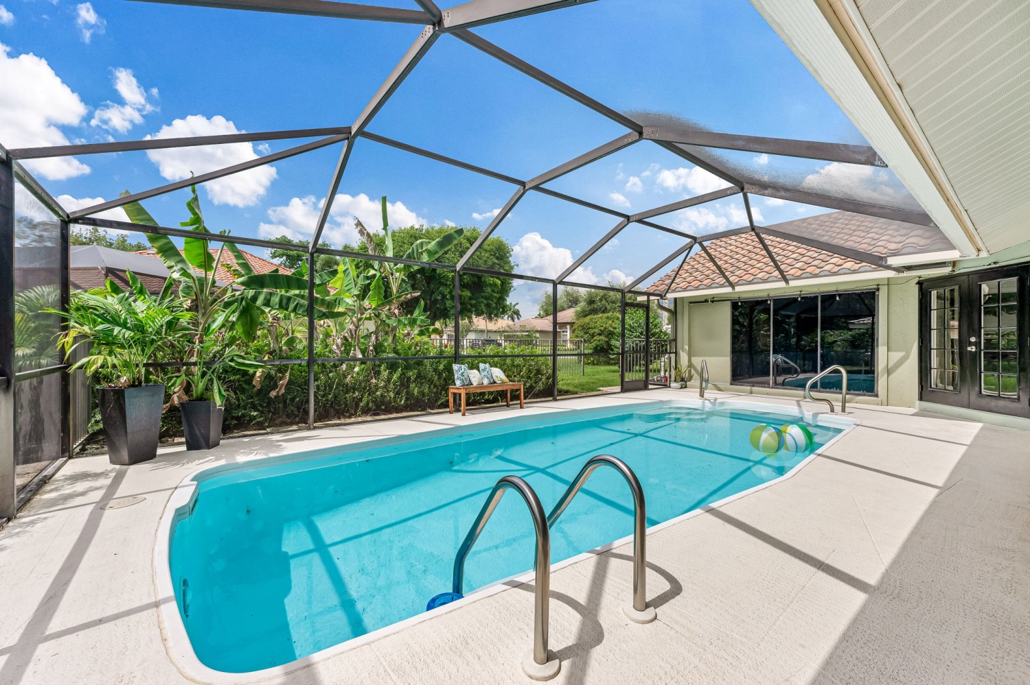 Elfyer - Fort Myers, FL House - For Sale