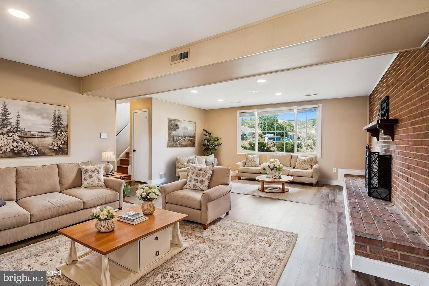 Elfyer - Vienna, VA House - For Sale