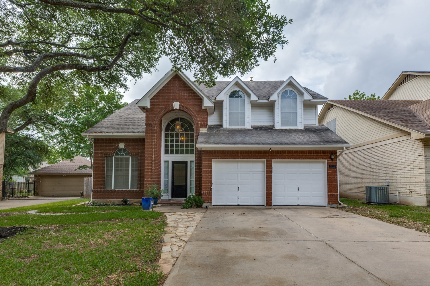 Elfyer - AUSTIN, TX House - For Sale