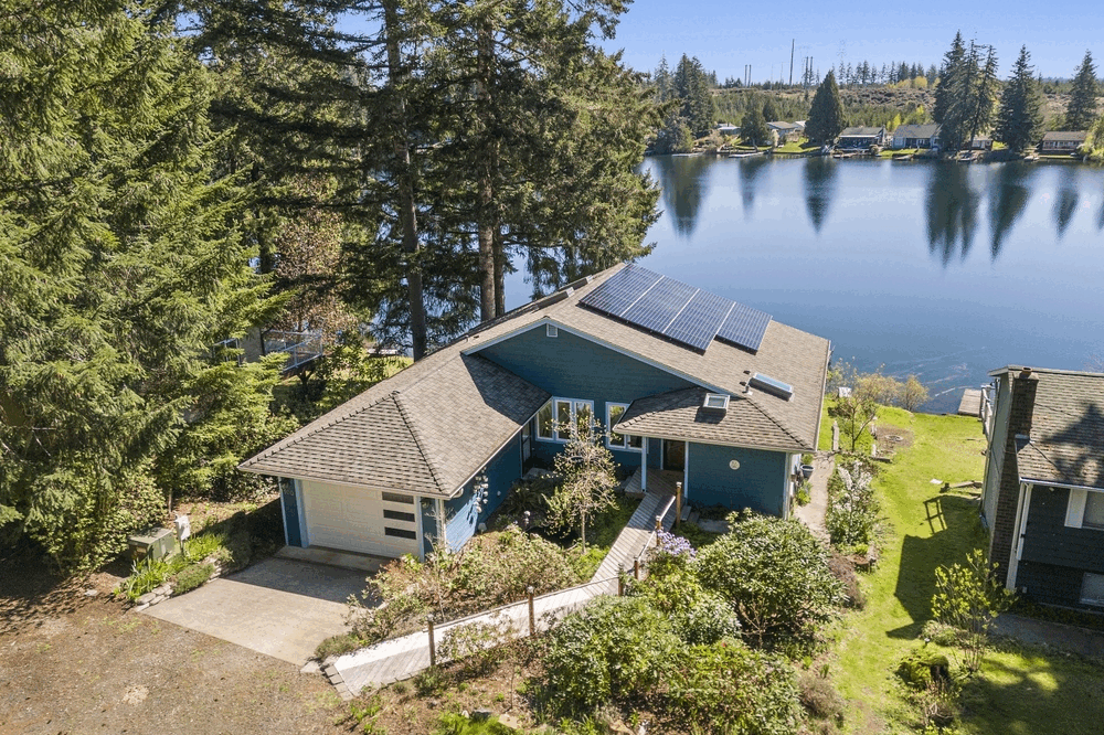 900 E Benson Lake Dr