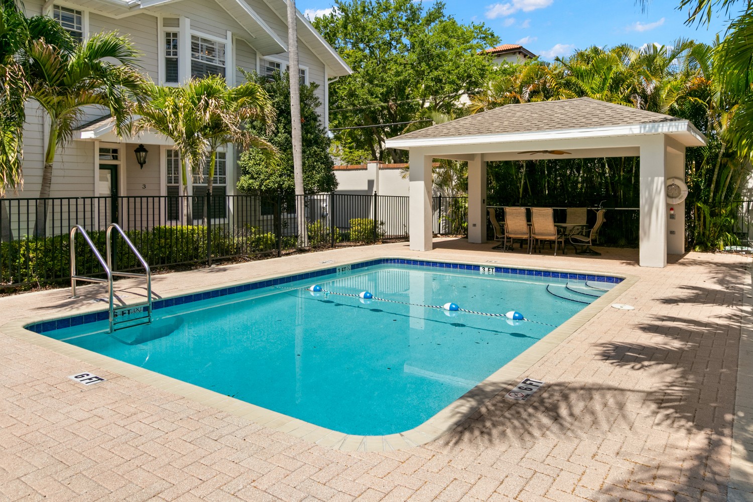 Elfyer - Tampa, FL House - For Sale