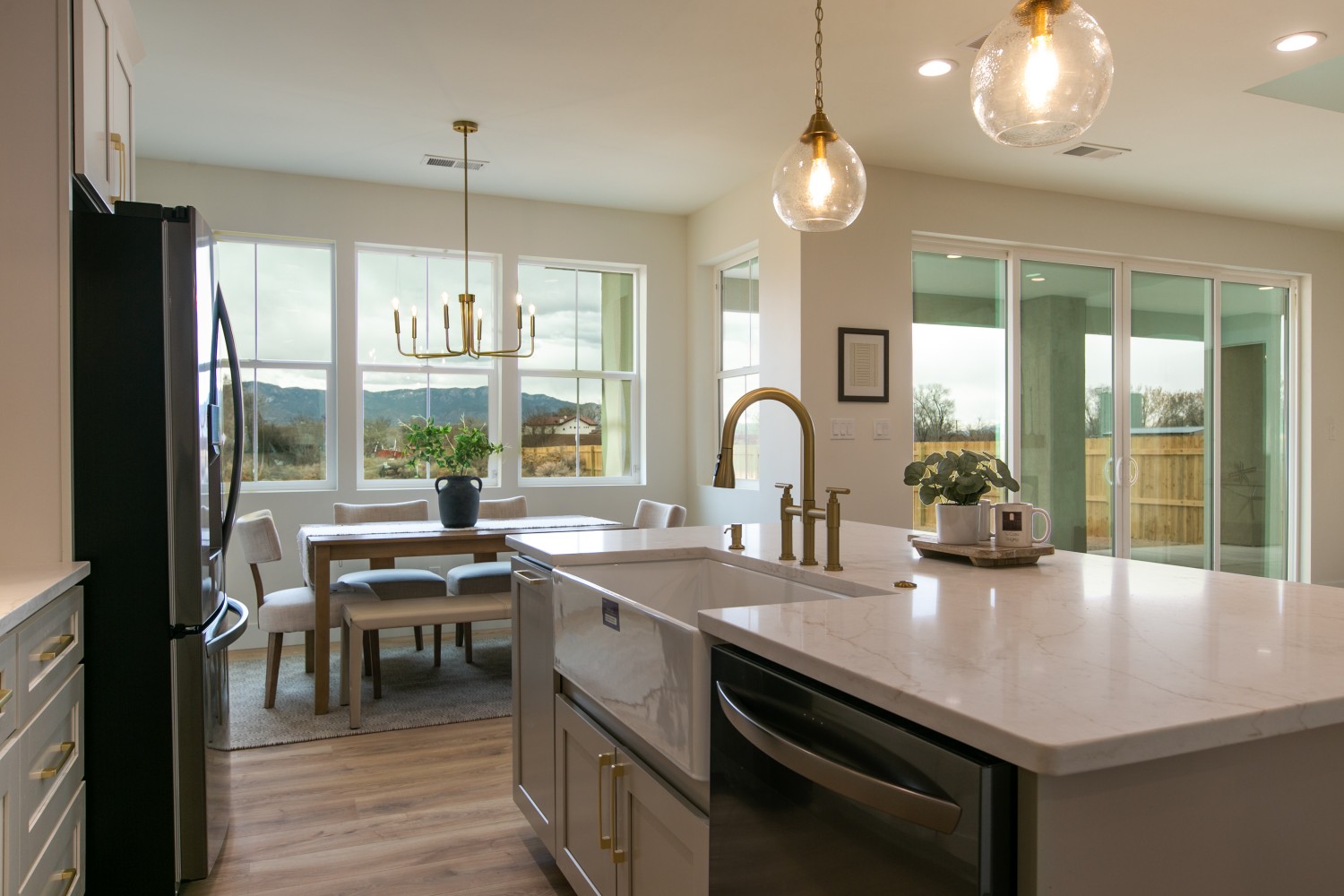 Elfyer - Corrales, NM House - For Sale