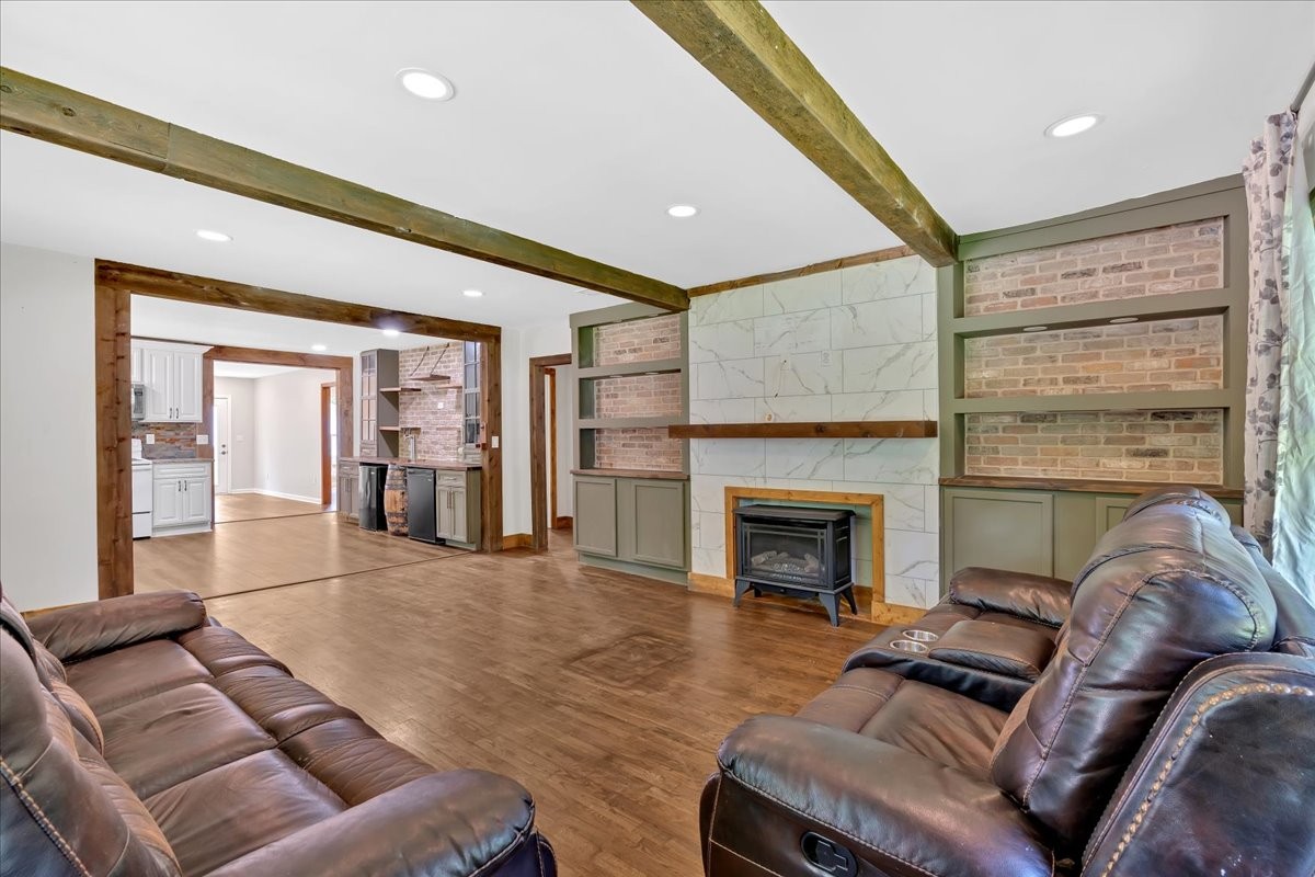 Elfyer - Canton, GA House - For Sale