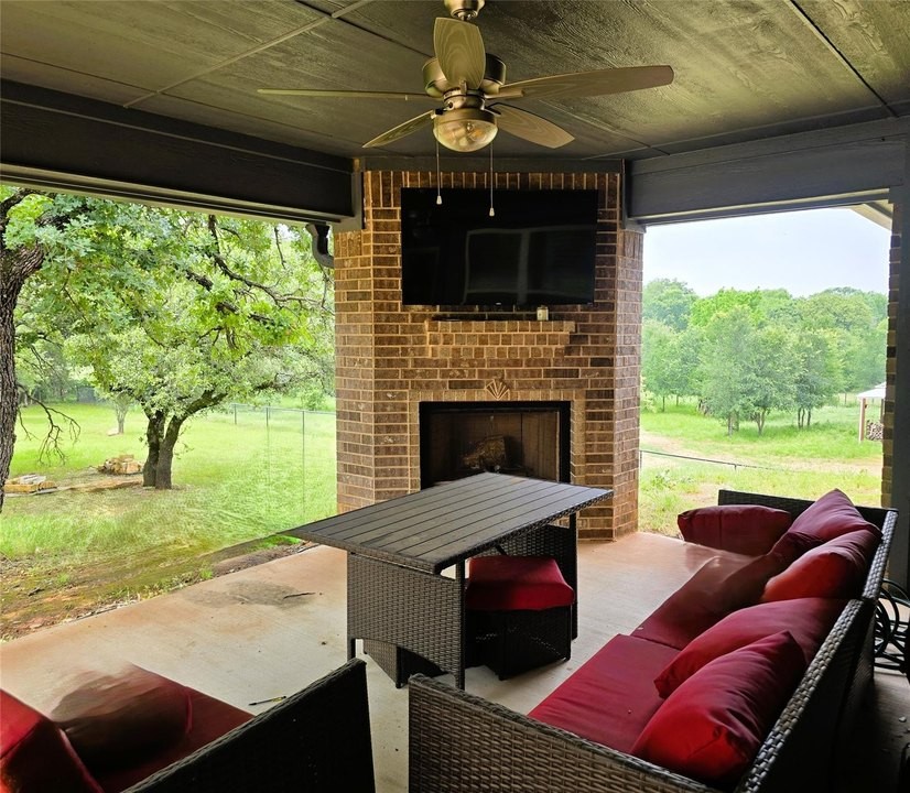 Elfyer - Weatherford, TX House - For Sale