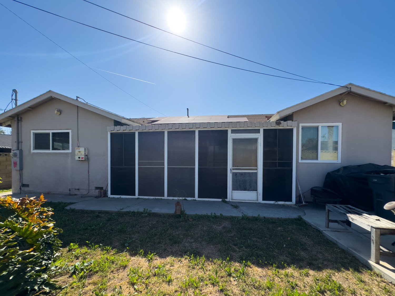 Elfyer - Carson, CA House - For Sale