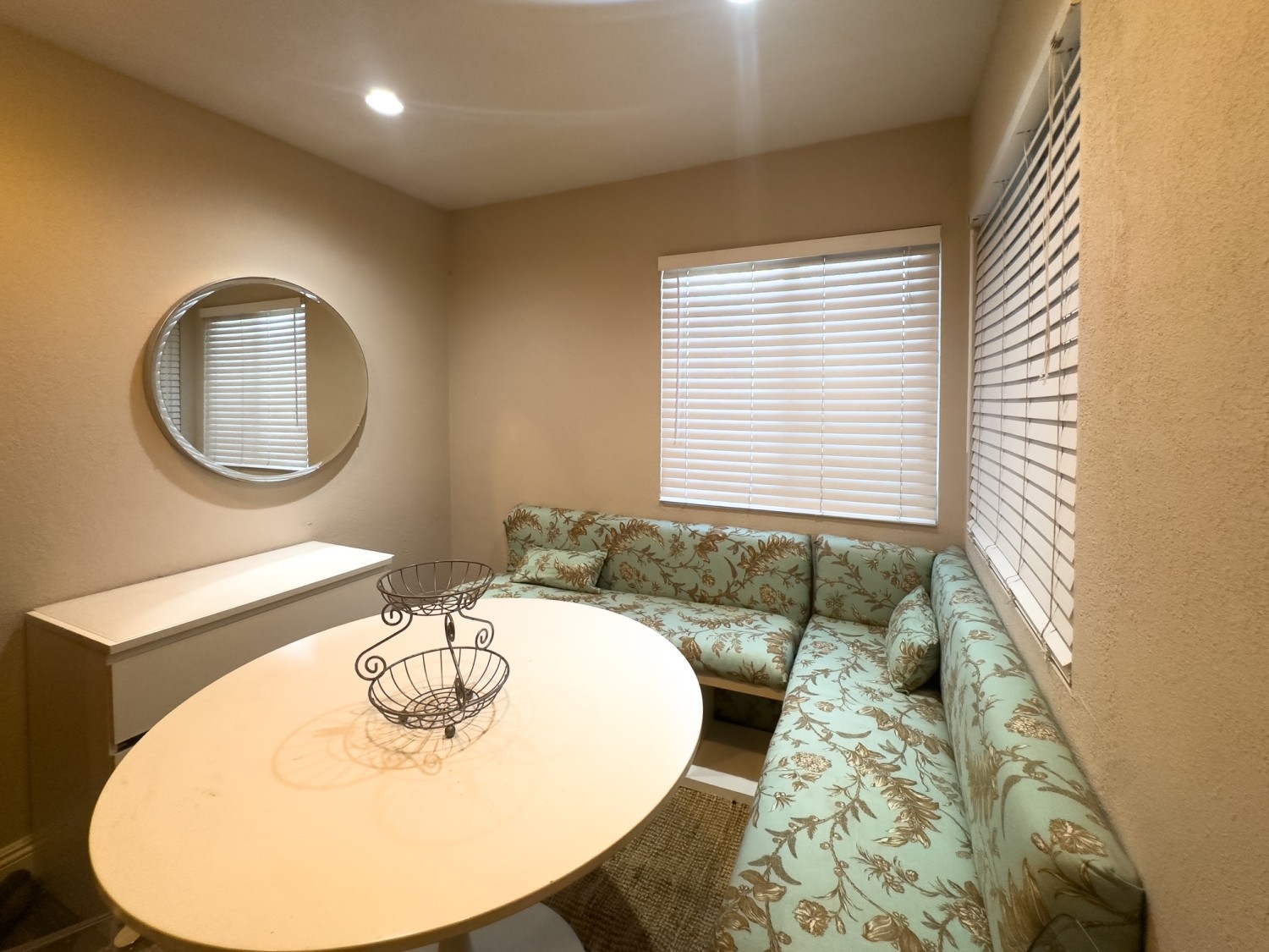 Elfyer - Carson, CA House - For Sale