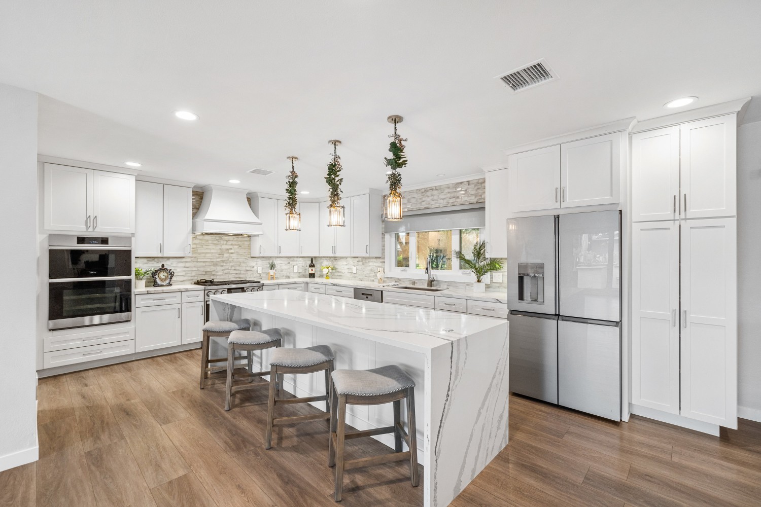 Elfyer - Long Beach, CA House - For Sale