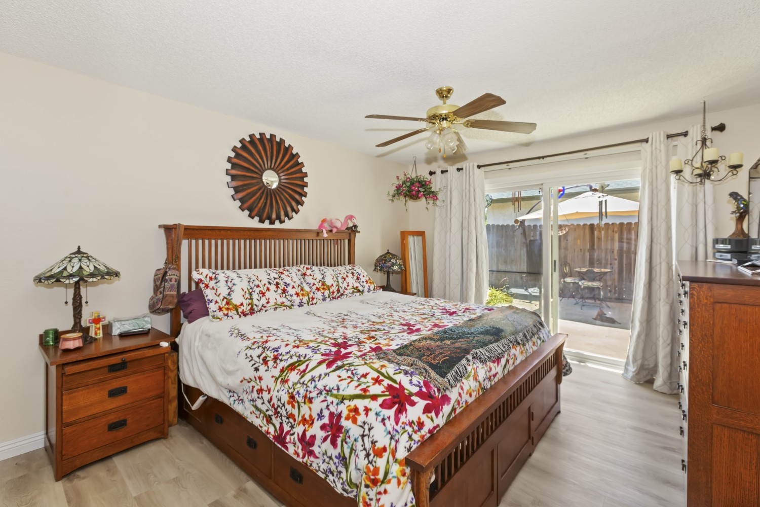 Elfyer - Riverside, CA House - For Sale