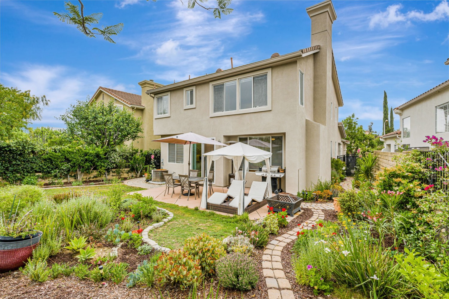 Elfyer - Porter Ranch, CA House - For Sale