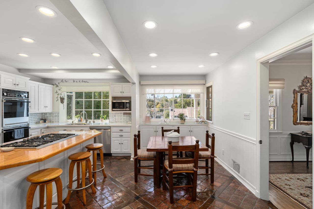 Elfyer - Los Angeles, CA House - For Sale