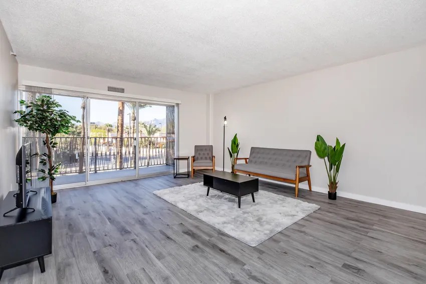 Elfyer - Tucson, AZ House - For Sale