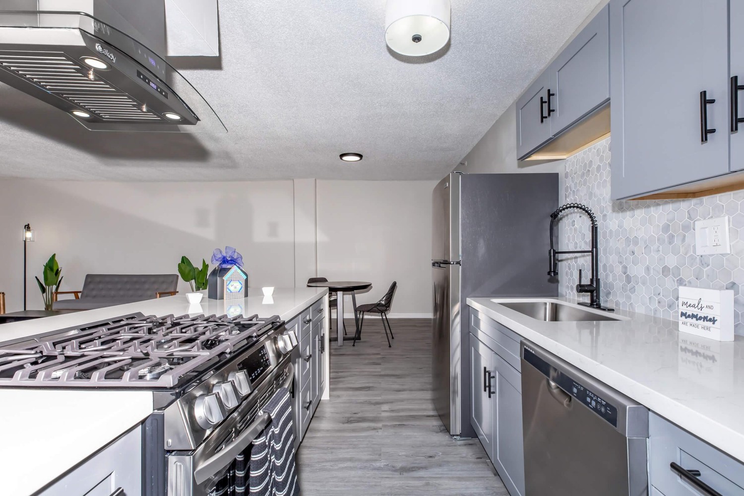 Elfyer - Tucson, AZ House - For Sale