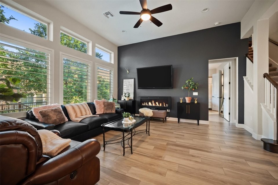 Elfyer - Austin, TX House - For Sale