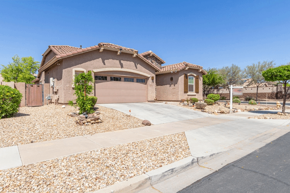 16468 W Mariposa Grande