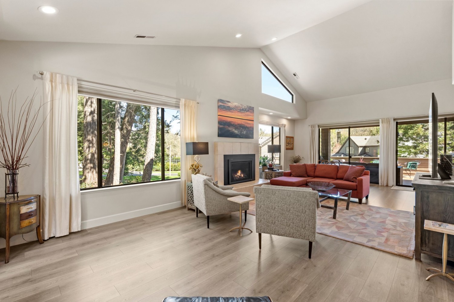 Elfyer - Santa Rosa, CA House - For Sale