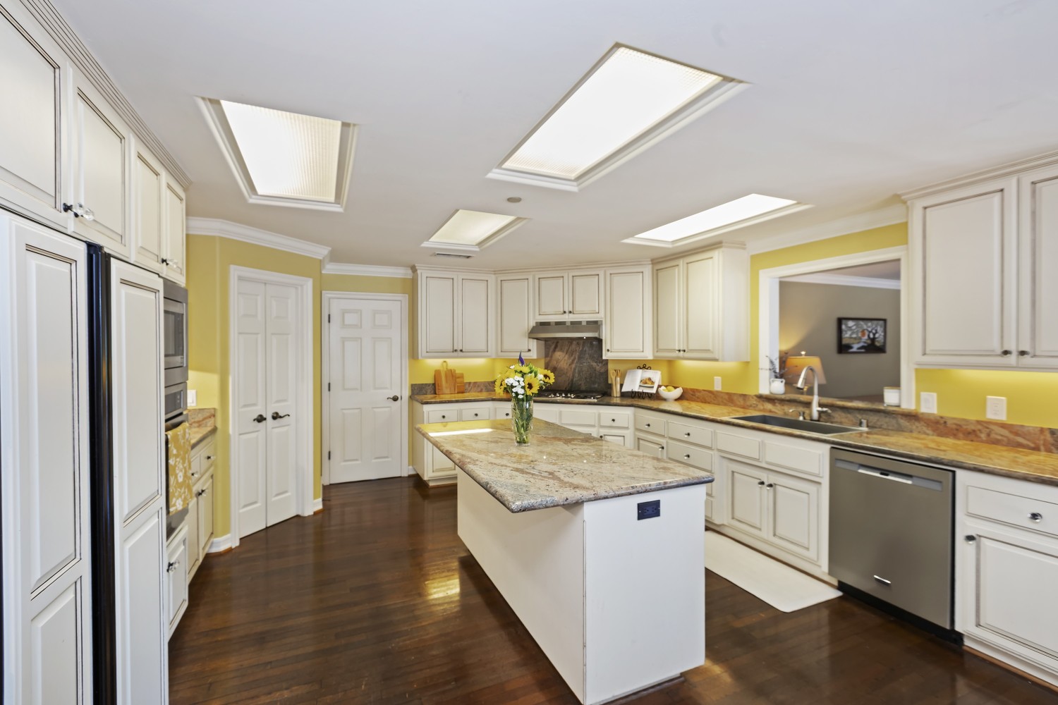 Elfyer - Fallbrook, CA House - For Sale