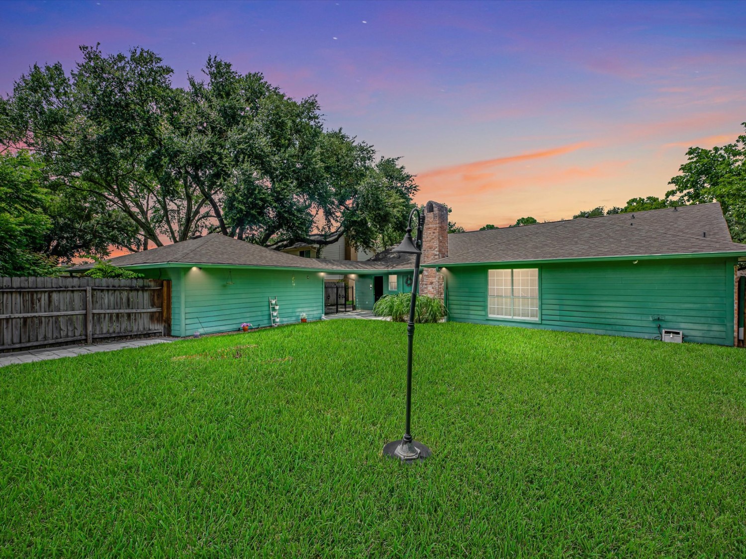 Elfyer - Houston, TX House - For Sale