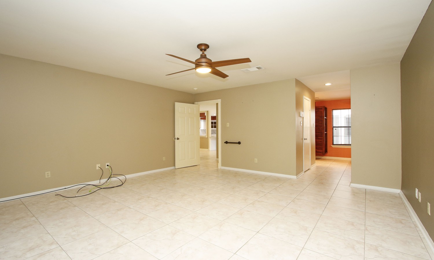 Elfyer - Houston, TX House - For Sale