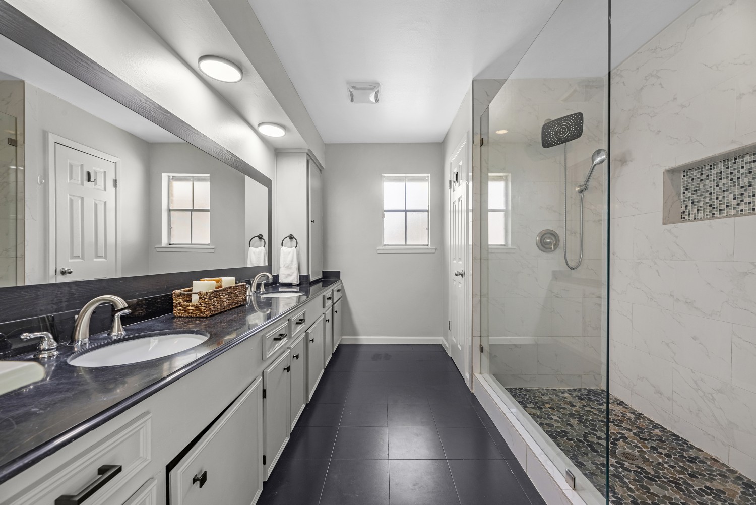 Elfyer - Houston, TX House - For Sale