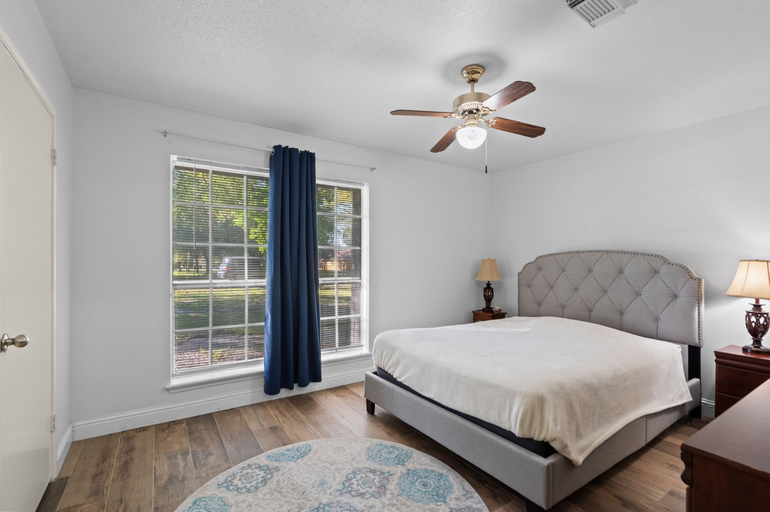 Elfyer - Houston, TX House - For Sale